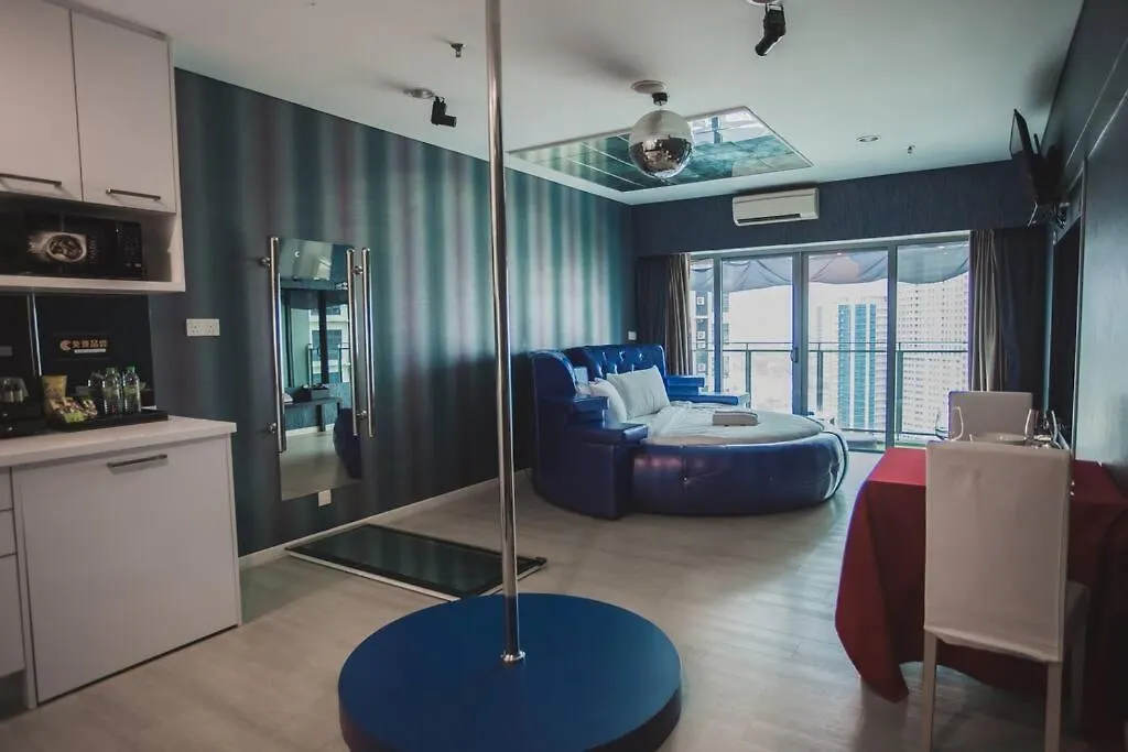 Apartment Mercu Summer Suite - Love Romance, Blue Love Fun 蓝情趣民宿 Kuala Lumpur Malaysia