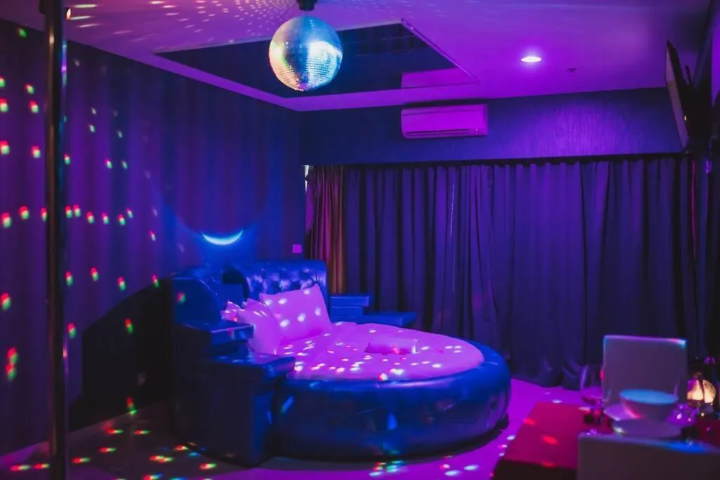 Mercu Summer Suite - Love Romance, Blue Love Fun 蓝情趣民宿 Kuala Lumpur